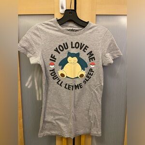 Pokémon Snorlax short sleeve tee size xs